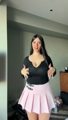 tabithalookofsky - So everyone wanted to se me playing with my ass 😀there we go!