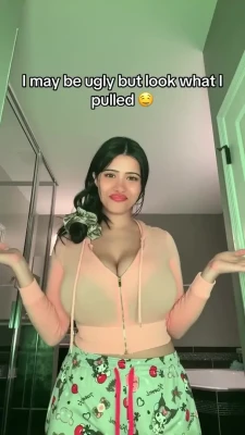 tabithalookofsky - What is your favorite dessert?  Mine is a warm dripping creampie!