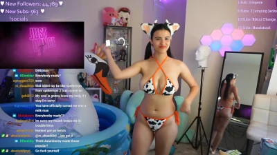tabithalookofsky - You can feel how horny I am through the screen 😈😈😈