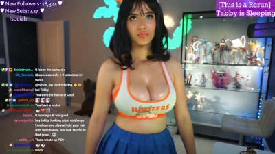 tabithalookofsky - Booty shorts 😊
