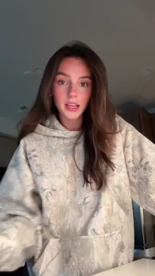 savannahdemers - Come play with my tits 😘 part 1