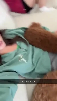 savannahdemers - Let me know what kind of content you'd like to see!