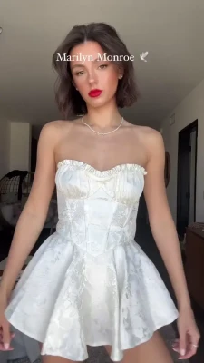 savannahdemers - Gonna do a Chaturbate show on Thursday at 5 pm/pst!