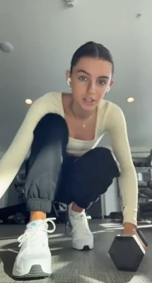 savannahdemers - Like 𝘢𝘭𝘭 of my posts and DM me when done to be rewarded!  