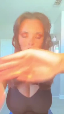 gracecoffey - There’s a nice spot for you there under my heel😏