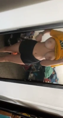 gracecoffey - Getting ready for the gym but leaving the sport's bra and t-shirt