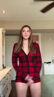 nikkiwoods - insert face here