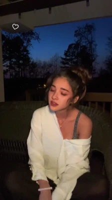 haley - ❤️💙🤩This is how it looks when i am on top of You 👀😇