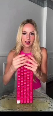 nataliereynoldss - SEXY WORKOUT WITH MY BESTIE!!  🔥VIDEO SALE IN DMS🔥 check it out