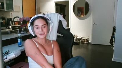 makenzieraine - Some boobs please