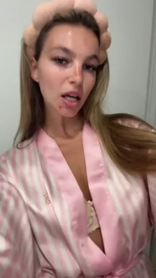 graceboor - I’m giving 25% off any video of ur choice 🥵💋  Let’s have