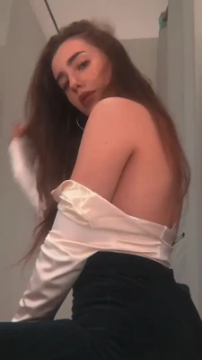 lylafit - How does my bum look?