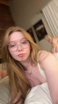 bailssoflove - Feeling ultra sexy 🖤💜🖤💜