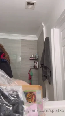 krissyspaulding - NUDE on the BED & in the SHOWER in Paris Tip me 50$ for full nude