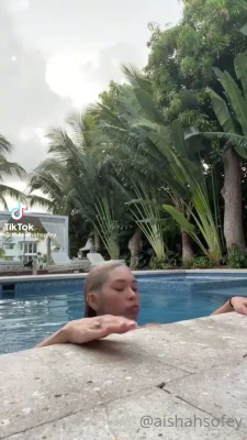 kawaiisofey - how much I missed this BBC