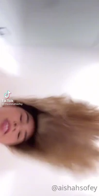 kawaiisofey - I hope you have good day :)