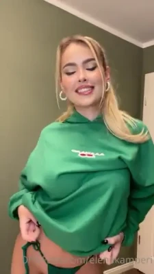 elenakamperi - Kiss Me 😘