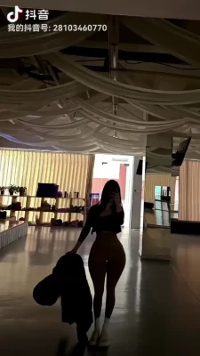qiaoniutt - If you had to choose one part of my body to worship for the rest of
