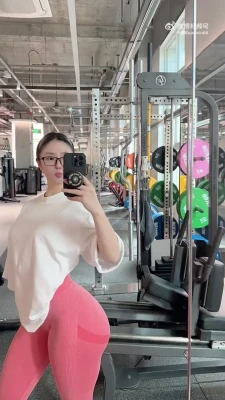 qiaoniutt - What is your next move?