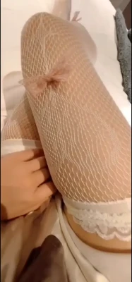 qiaoniutt - Do you guys enjoy listening to me talk about my shoes?