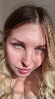 peachletter23 - Tip $5 if you want to slide in 🍆