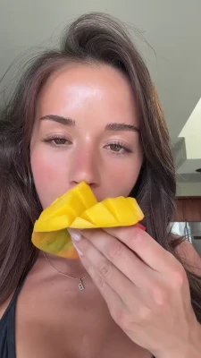 sadiemckenna - it’s friday!!!