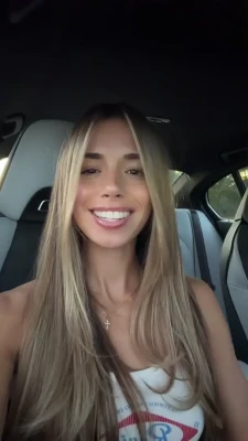 sadiemckenna - Can finally stick my tongue out 👅