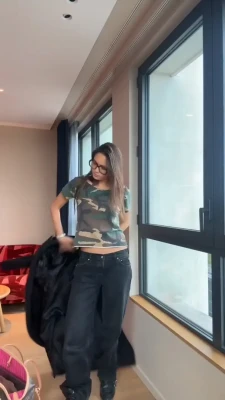 lilychee - Playing with my pussy is one of my favorite things to do in my day! I