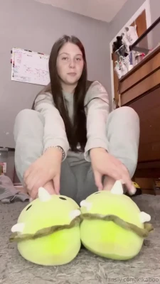 kikaboo2 - Check your inbox for the POV FUCKING VIDEO that ended with this huge
