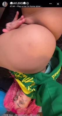 ayleksx - I need you to spank me, Daddy. It makes me so wet.