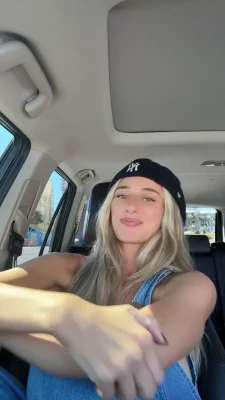 hadelinemope - Buenos días cachondos 😘😘😘