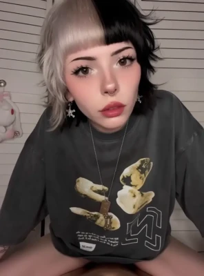 emmalangevin - More of my ass because i know it makes you hard and i want you to cum
