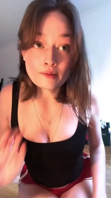 caitlinerinoneill - A little taste of @angelemilyxxxx 3 sum 😈 #bbc #3sum, #clip