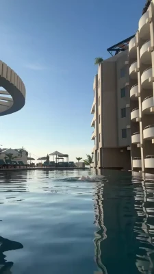 caitlinerinoneill - So damn full