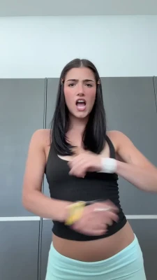 charlidamelio - Absolutely covered 🤍