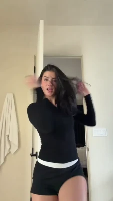 charlidamelio - Eliza's Sexy Tits in a Sports Bra