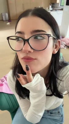 charlidamelio - Your naughty lil schoolslut