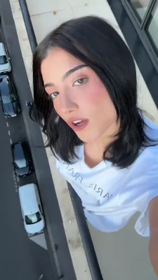 charlidamelio - I'm so juicy and wet!