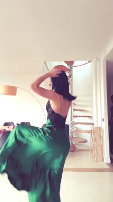charlidamelio - Guysssss🥰🥰🥰🥰🥰 I want to test my Black Friday discount