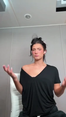 charlidamelio - i'm in my new place alreadyy