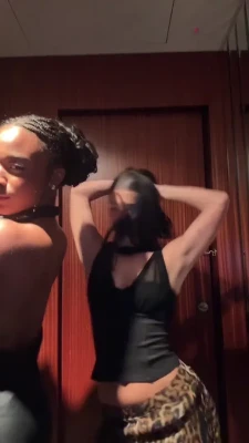 charlidamelio - Solo part 2/3 😃