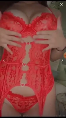 sophieraiin - Do you wanna see a video in this set