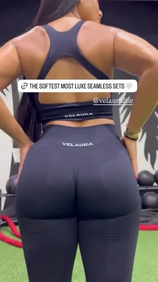 katyaelisehenry - Who’s game?? 🤫😛🙈
