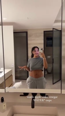 katyaelisehenry - Nip slip