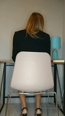 jazmyneday_free - 🤤ready to use my wet mouth?