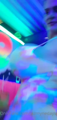 jazmyneday_free - I want you to undress me with your teeth 🍑
