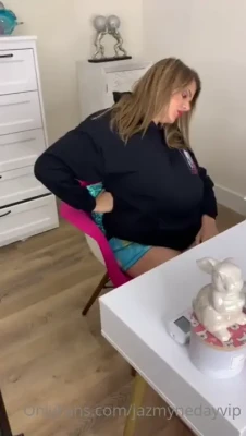 jazmyneday_free - Happy October 1st 💋🎃 I hope you're as excited as I am for