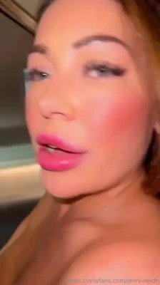 jenni-neidhart - Haaair up