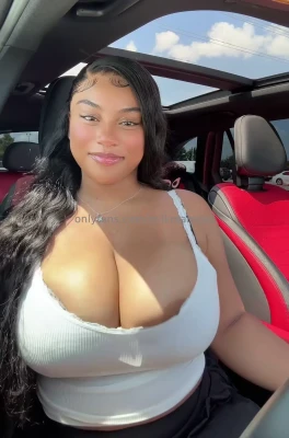 jjuicyjasss - Hey guys my IG got taken down. So the only thing I have is my Tik