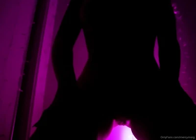 mercymorgbigtitsgoth - Boat Orgy Teaser GIF •#8B on pinned post 1• 5 girls, 1 boat, tons